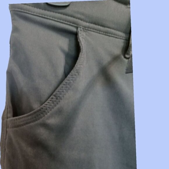 Gerry Stretch Cargo 5 pocket  black color Size 34 Hiking Short - Picture 12 of 13